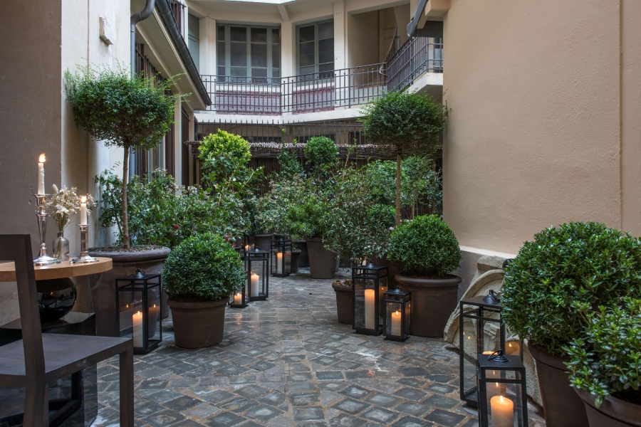 Cour des Vosges – Evok Collection