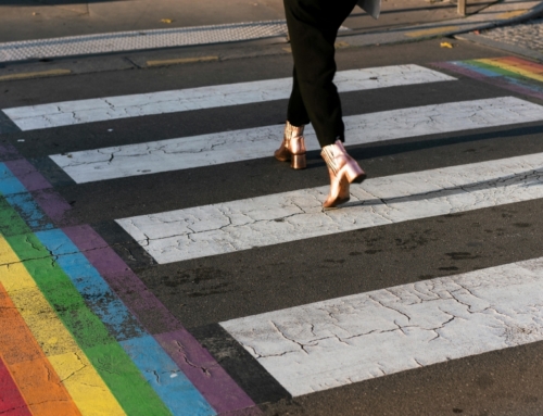 Guide du gay Marais : mon itinéraire à travers son histoire et la vie LGBTQI+ du quartier