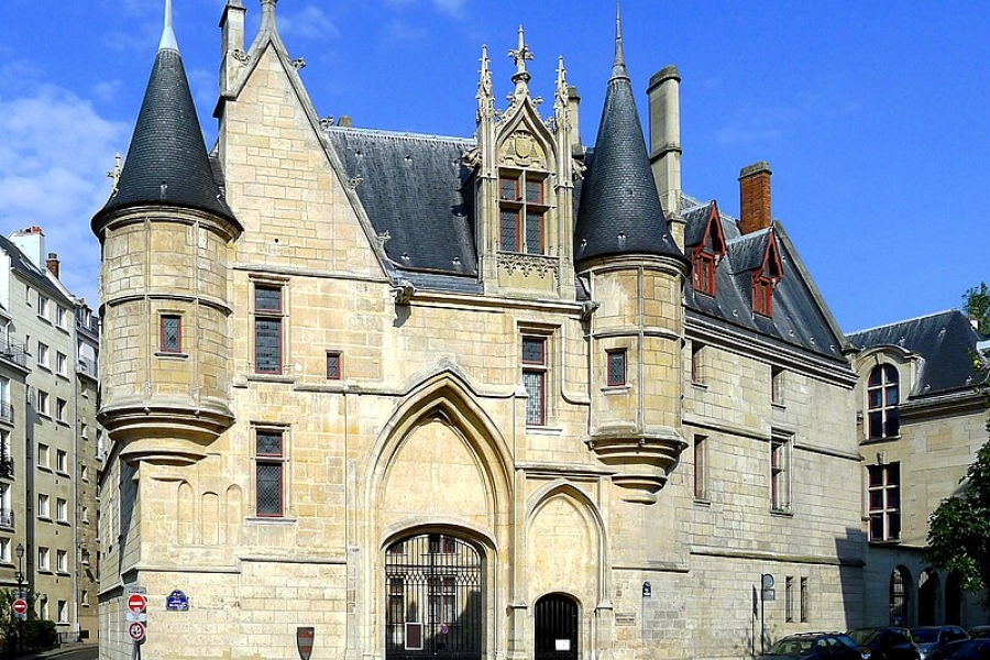 Hotel de Sens - Le Marais - Paris - Bibliothèque Forney